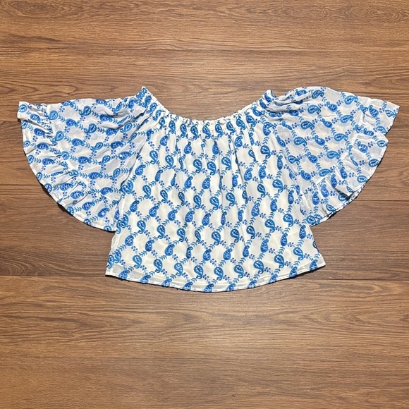 🔥🔥🔥Lilly Pulitzer Alva Top in the Baha Blue Paisley Print Sequins Size: Small🔥🔥🔥 - Picture 1 of 7